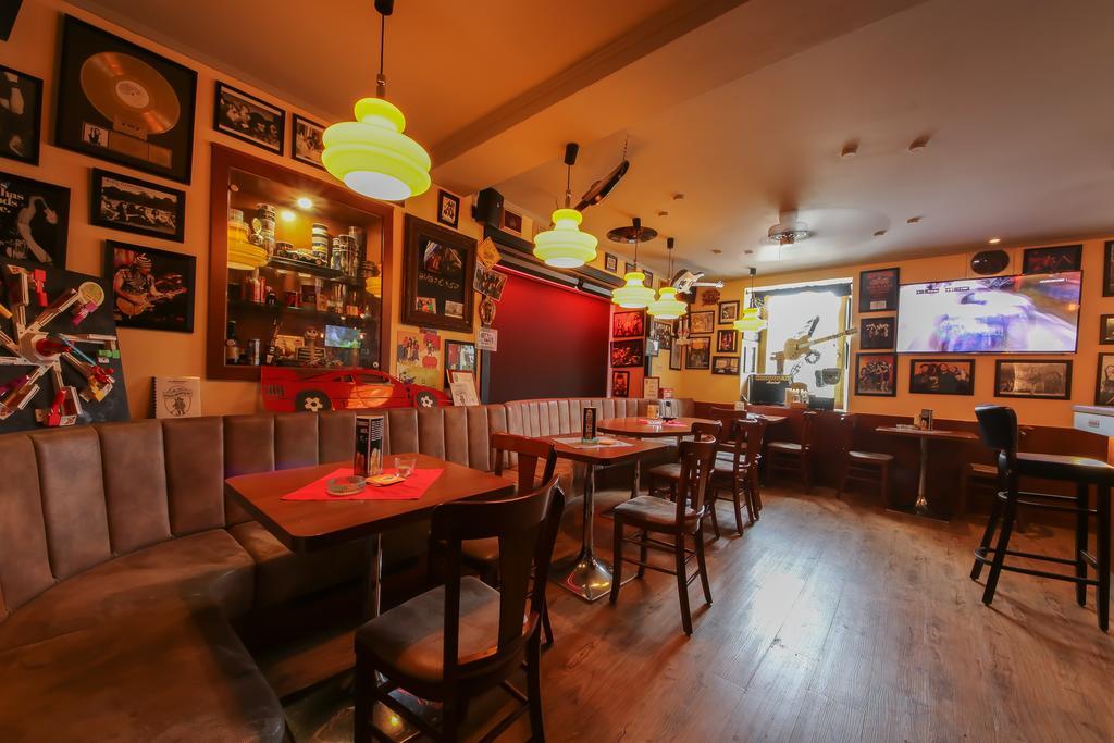 施特拉斯瓦尔兴 弗朗茨约瑟夫旅馆酒店 外观 照片